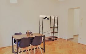 Neulerchenfelder Apartment Vienna